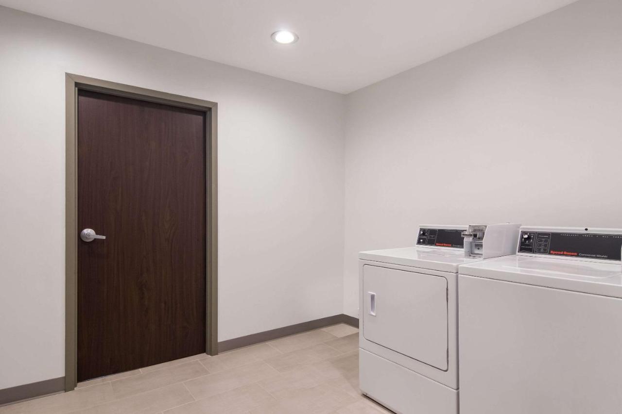 Sleep Inn & Suites Clarion, Pa Near I-80 Dış mekan fotoğraf